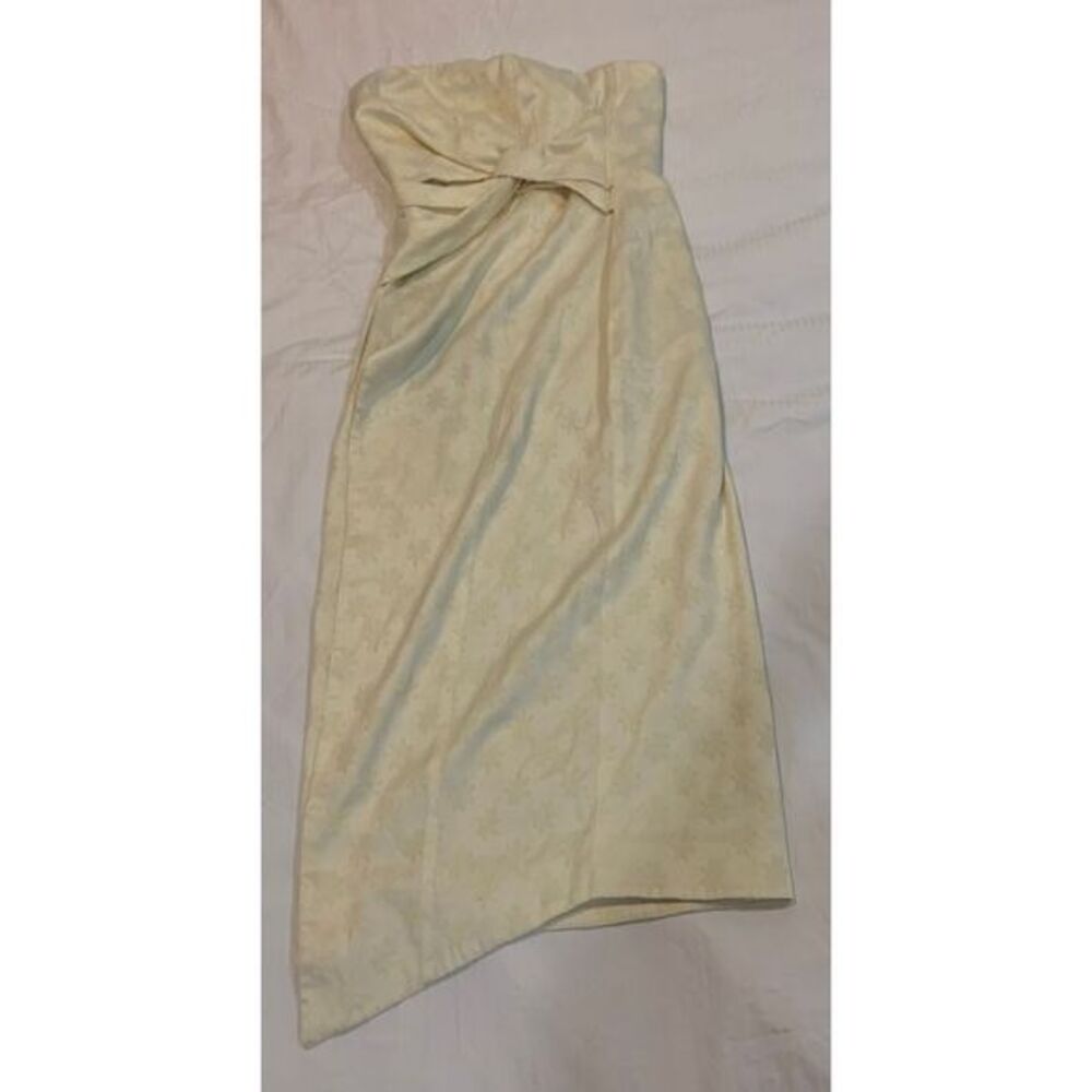 Elegant Strapless Cream Light Yellow Cocktail Dress C/MEO‎ Collective Size Small